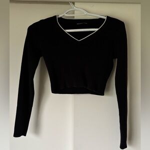 Brandy Melville cropped black sweater